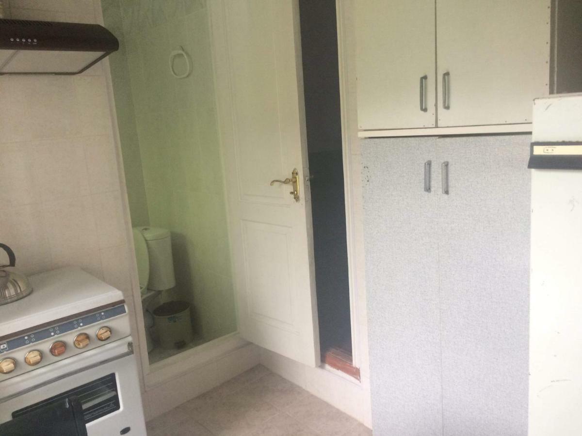 Guesthouse Malkhazi Borjomi Bagian luar foto